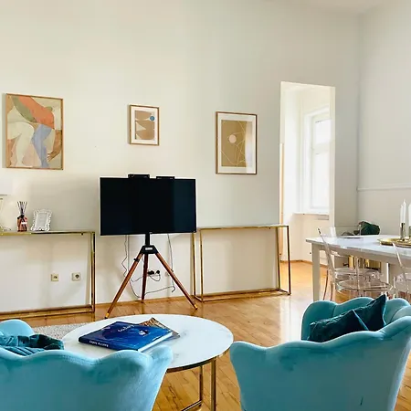 Apstay Center Deluxe ǀ Parking Option ǀ Self Check-in Hotel apartamentowy Graz