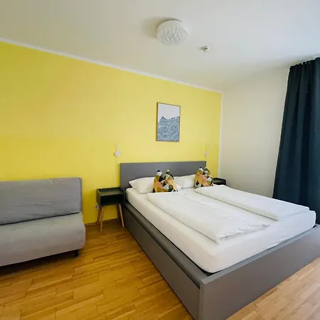Apstay Center Deluxe ǀ Parking ǀ Self Check-in Апарт-готель 3*