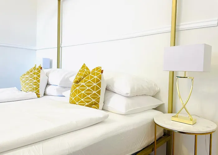 Apstay Center Deluxe ǀ Parking Option ǀ Self Check-in 4* Грац