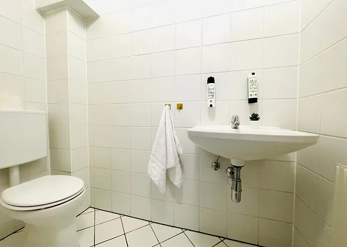 Apstay Center Deluxe ǀ Parking Option ǀ Self Check-in Апарт-готель Грац