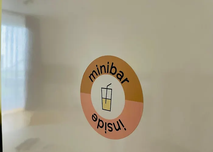 Apstay Center Deluxe ǀ Parking Option ǀ Self Check-in Apart-hotel Graz